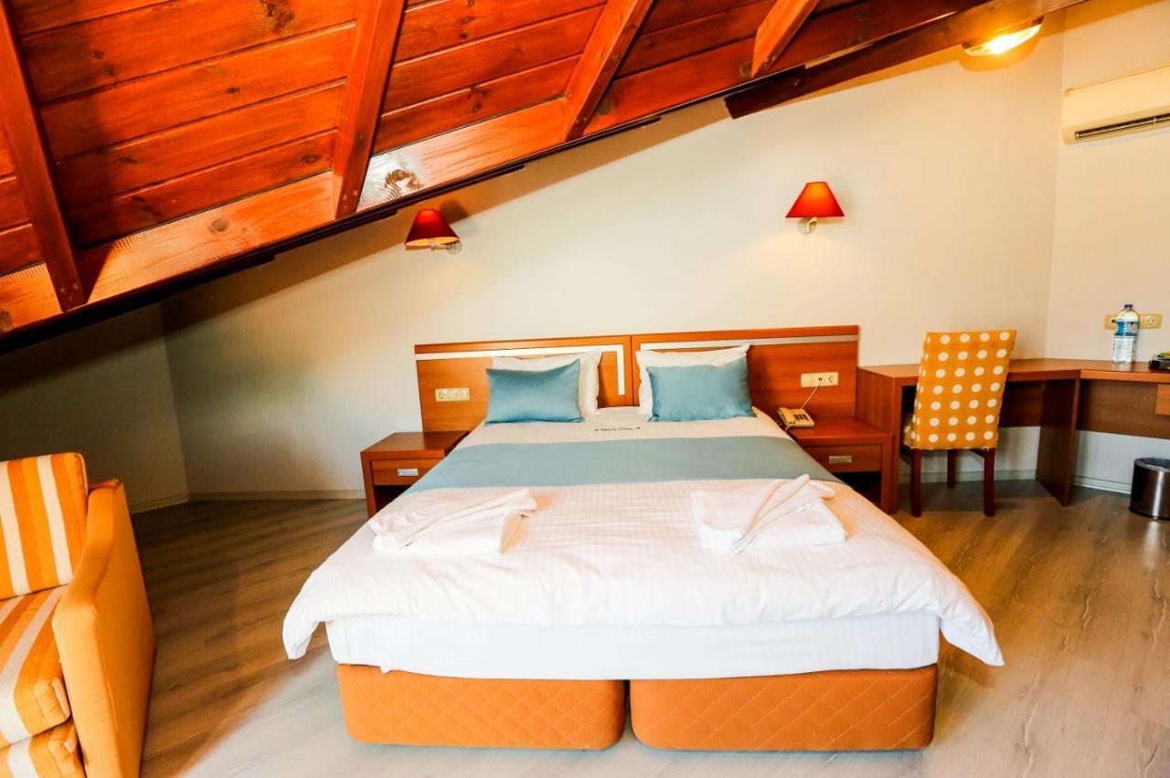 Gocek Unlu Hotel Εξωτερικό φωτογραφία